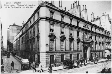 Postcard depicting the Paris Conservatoire, 1906